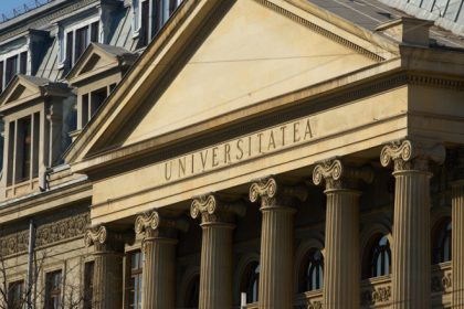 alegeri prezidentiale 2025 universitatea din bucuresti a anulat azi o dezbatere intre george simion si nicusor dan care este motivul 6825139789c32