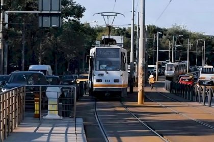 alerta urgenta medicala pe linia 1 tramvaiele blocate pe bd iancu de hunedoara din cauza ca mai multi calatori au nevoie de ingrijiri medicale anunta stb 682acf10cb82d