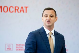 alfred simonis atac la usr nu putem face un guvern in jurul partidului care a pierdut alegerile si noi sa fim a treia roata la caruta 682f1c1b9e302