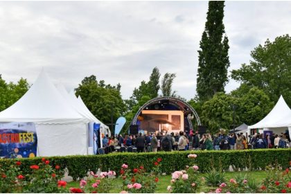 astrofest este sambata aceasta in parcul crangasi bucurestenii pot participa la ateliere si sa stea la povesti cu dumitru prunariu singurul cosmonaut roman 68309a9f0476f