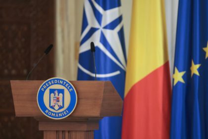 ce atributii are presedintele romaniei si in ce conditii ar putea fi suspendat din functie ce inseamna dizolvarea parlamentului 6826e6ee8b3b0