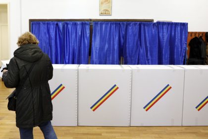 centrul de comunicare al municipiului bucuresti pe timpul noptii nu au fost inregistrate incidente care sa vizeze securitatea sediilor sectiilor de votar 6829888d33b3a