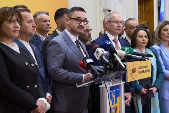 conditiile aur ca sa mearga la consultarile cu nicusor dan daca nu va cereti scuze nu vom lua parte la o mascarada politica 6835ed07d03cf