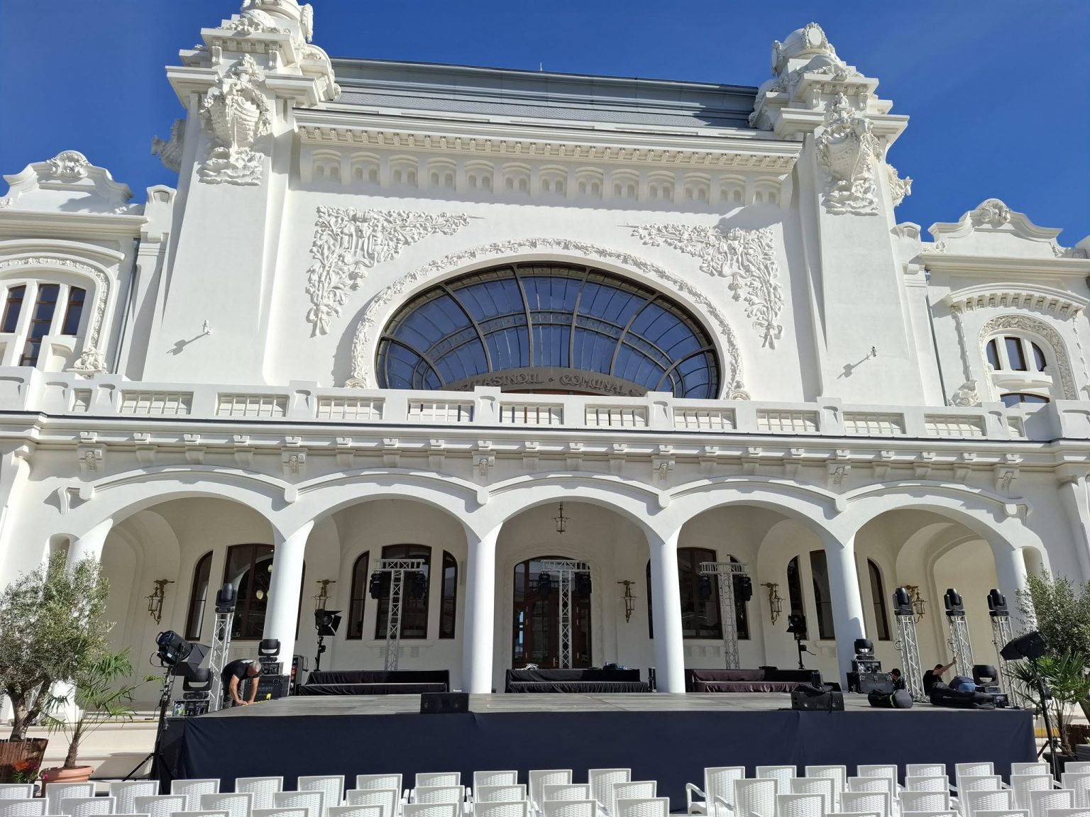foto cazinoul constanta se redeschide astazi cu ocazia zilelor orasului cladirea simbol devine centru cultural lucrarile au costat 40 de milioane de euro 682da92238163