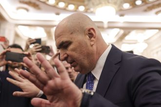 ilie bolojan a anuntat finalizarea taierilor de personal de la senat din 796 de posturi au ramas 649 6839874d42751