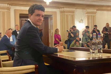 incep consultarile la cotroceni presedintele nicusor dan discuta cu partidele despre situatia economica si politica 6836ad83864fe