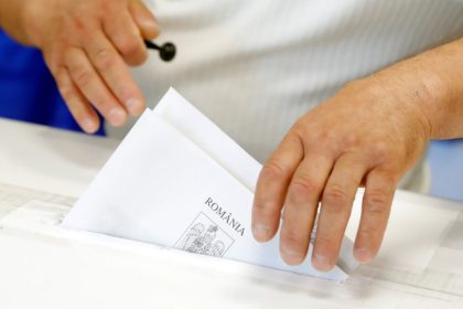 live text alegeri prezidentiale 2025 turul 2 romania isi alege presedintele noi estimari ale rezultatului votului date de la ora 1400 6829df7b90ffd