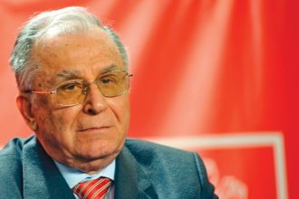 mesajul lui ion iliescu pentru nicusor dan romania are nevoie de coerenta dialog si angajament ferm in consolidarea institutiilor democratice 682b3a9e8e339