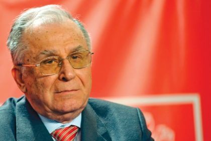 mesajul lui ion iliescu pentru nicusor dan romania are nevoie de coerenta dialog si angajament ferm in consolidarea institutiilor democratice 682b3a9e8e339