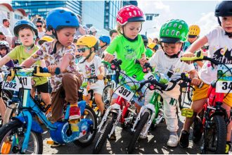 parada micilor biciclisti si west side kids race revin sambata in bucuresti f09f9ab4 copiii pot participa la curse si jocuri gratuit inscrierile se fac online 6836caff31b67