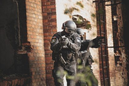 perchezitii de amploare in bucuresti si mai multe judete prejudiciu de 18 milioane lei intr un dosar de crima organizata si falsuri 682c4e035af34