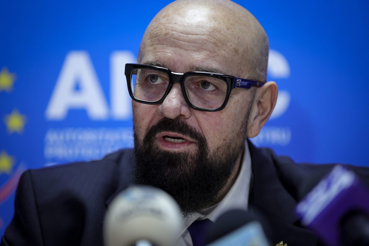 piedone obtine daune morale de 100 000 de euro dupa achitarea in dosarul colectiv decizia tribunalului bucuresti nu e definitiva 682707190e005