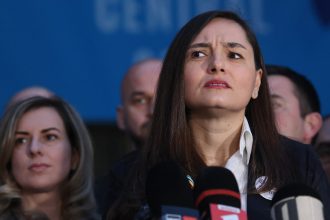 pot solicita sts lista celor 11 641 866 de votanti din 18 mai ce a cerut anamaria gavrila la consultarile cu nicusor dan 683765340bfe4