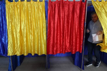 presa straina despre turul doi al alegerilor din romania exit poll urile se bazeaza pe sinceritatea alegatorilor cu privire la vot 682a3057ddce3