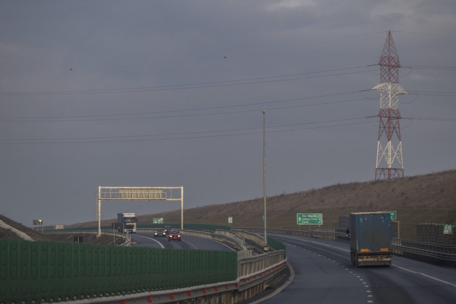 restrictii de circulatie pe a1 bucuresti pitesti pana diseara centrul infotrafic se inchide traficul pe a doua banda din cauza unor lucrari 682c29edbc295