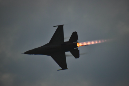 romania are inca doua aeronave f 16 68300820bdd3e