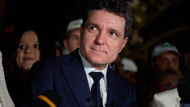 sase senatori americani mesaj de felicitare pentru nicusor dan comunitatea euroatlantica este mai puternica cu romania la masa 682d6baee51e7