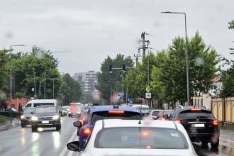 semafoare defecte e haos azi la cei foarte bogati din bucuresti dimineata complicata pe bulevardul pipera la intersectia cu str iancu nicolae 68395c718712a