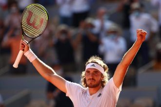 stefanos tsitsipas eliminat de la roland garros de italianul gigante 68381b172cf39