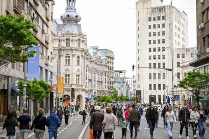 strazi deschise in acest weekend pe calea victoriei si in sectorul 1 pe strada stefan burileanu vor fi dansuri grecesti spectacole expozitii si ateliere programul complet 682f54d90970e