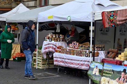targul gustul copilariei in weekend la ministerul agriculturii cei mici vor putea mesteri opinci vor gati biscuiti si vor afla lucruri grozave despre albine 68398b4bc78a7