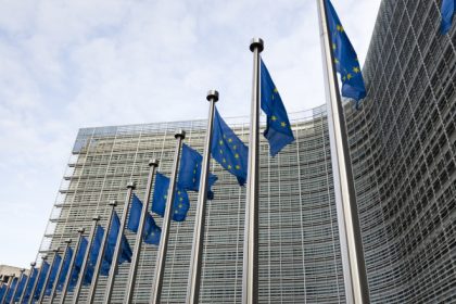 video avertismentul lui bolos comisia europeana ar putea sa nu fie de acord cu taierea cheltuielilor ca solutie pentru reducerea deficitului 6839c693b0f8f