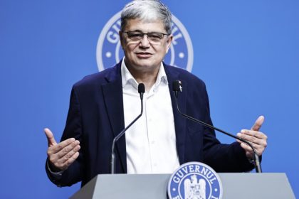 video comisia europeana a suspendat 869 milioane de euro din cererea 3 din pnrr bolos anunta cate jaloane sunt neindeplinite 6839a5c56c885