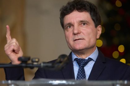 video nicusor dan in continuare cred ca nu e bine sa crestem taxe 68396a0085398