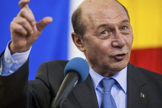 video traian basescu ma ingrijoreaza foarte tare ca sunt cinci milioane de romani care ar fi preferat un lider agreat de moscova 682c145421768
