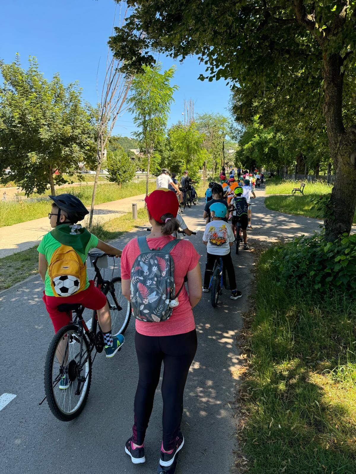 west side kids race pe 31 mai pe bulevardul drumul taberei 682dbb211cc0a