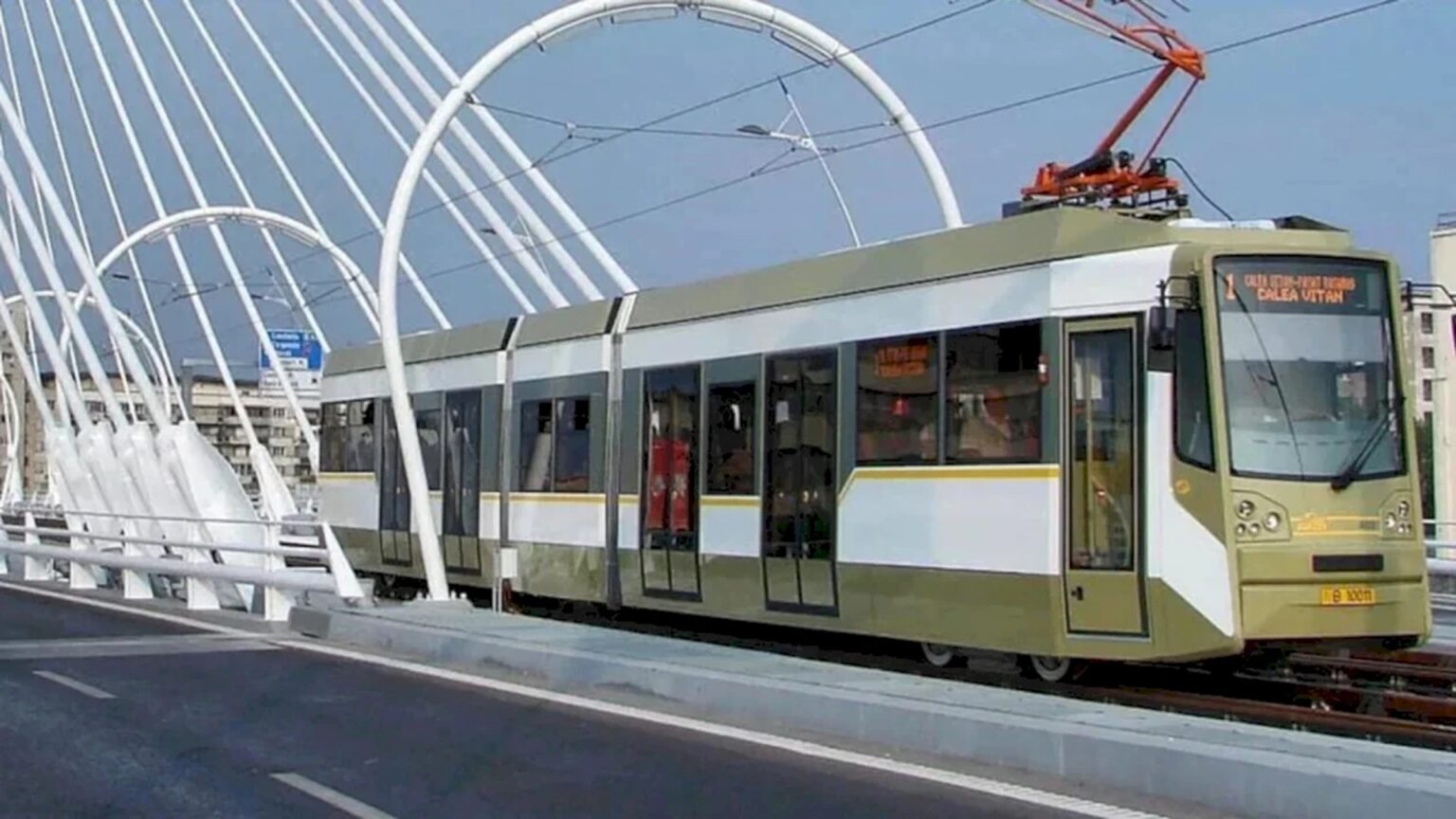 a picat curentul in reteaua stb 10 linii de tramvai si de troleibuz sunt blocate pe mihai bravu vatra luminoasa pache protopopescu si ferdinand update 68415bbcc1d82