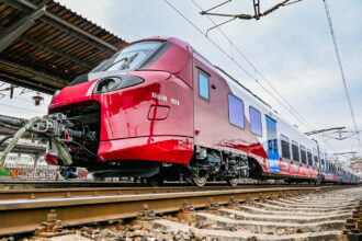 cfr calatori muta trenul nou de la alstom pe ruta bucuresti constanta 683bf2508c7ee