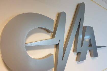 cna cere retelelor sociale eliminarea imaginilor crimei in care tanara de 23 de ani a fost impuscata citeste mai mult la https www digi24 ro stiri actualitate cna cere retelelor sociale eliminarea 683e819b6f57c