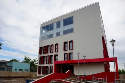 complexul educational victor brauner complet functional in toamna 683e8faaebc84