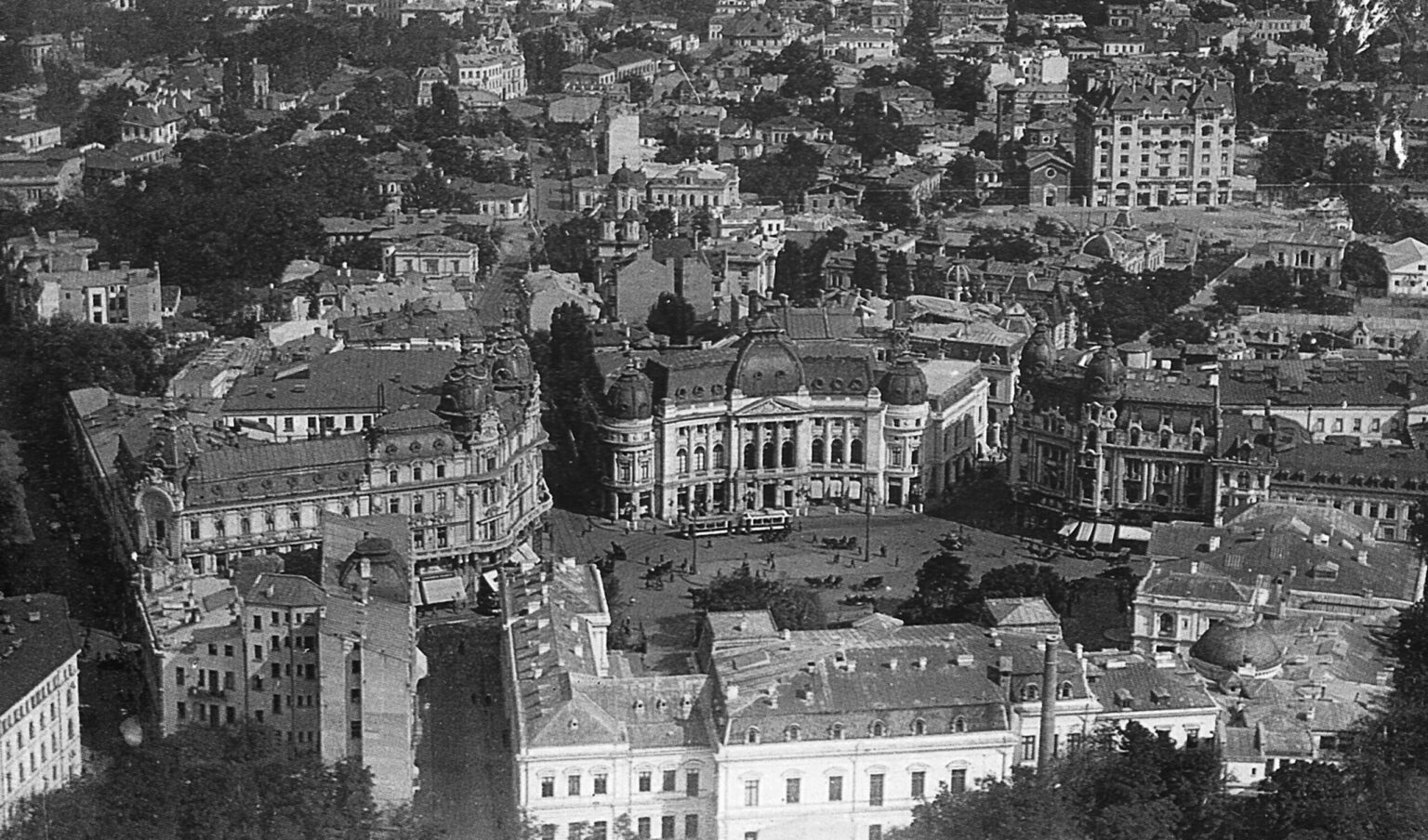 concursul de idei pentru gradina revolutiei sustinut de ordinul arhitectilor dar cu 2 conditii punctul de vedere oar despre proiectul initiat de strazi pentru oameni 68402fbe09820