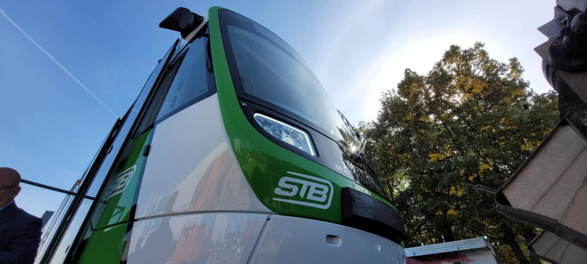 copac cazut pe un tramvai in sectorul 5 al capitalei 6841168c255f0