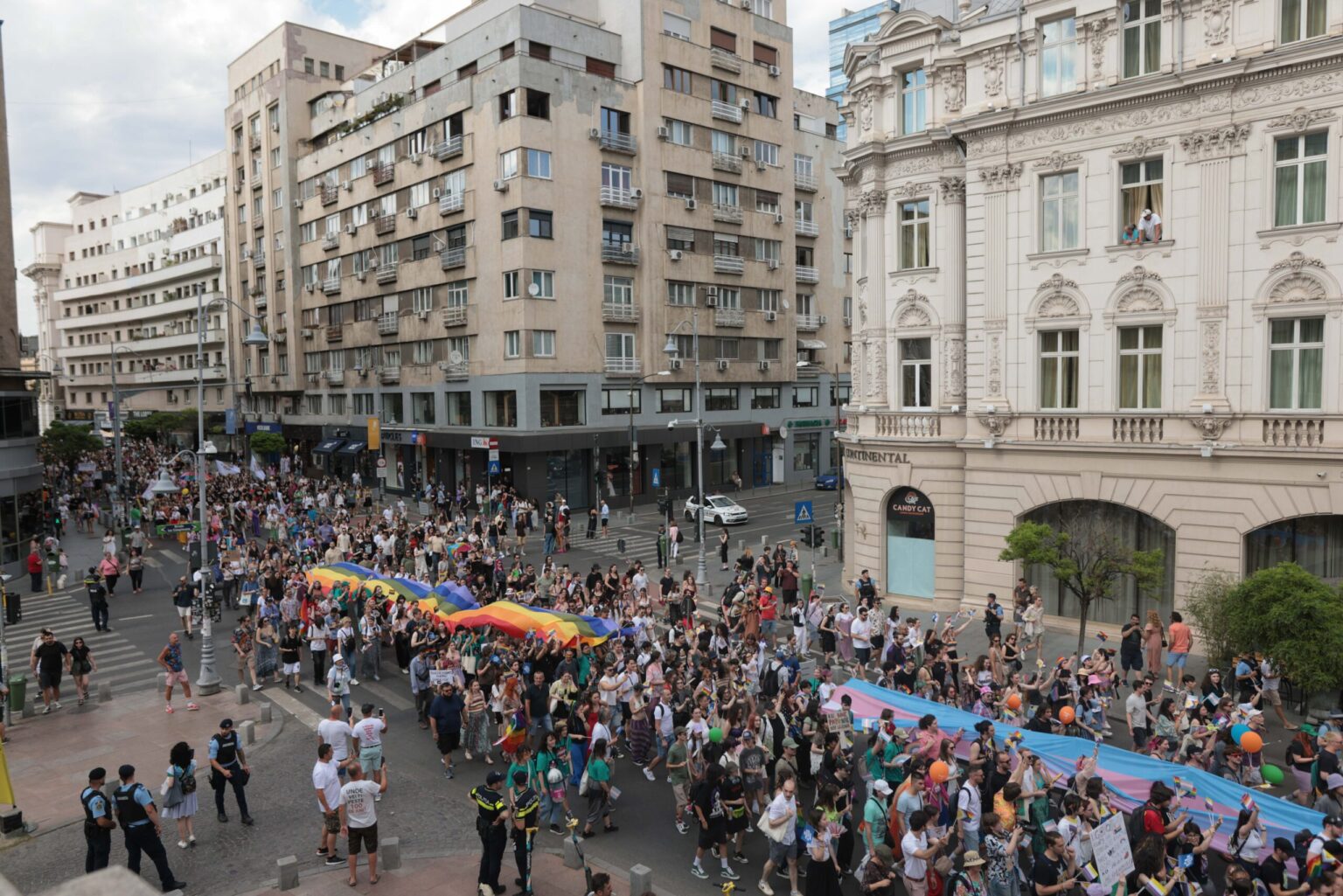 foto a inceput editia 20 a marsului bucharest pride manifestantii vor merge de la piata victoriei pana la parcul izvor traseul complet 68444ae3e6db4