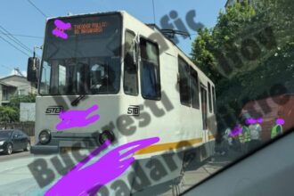 inca un tramvai deraiat in bucuresti pe bulevardul 1 decembrie 1918 stb linia 49 este blocata pe sensul spre bd theodor pallady update 68443cd2b75d1