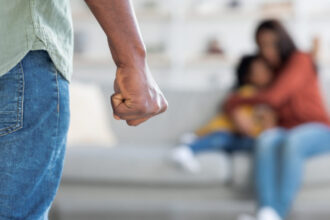 legea romania fara violenta a fost adopotata in parlament pedepsele minime se dubleaza 684093fca9aa4