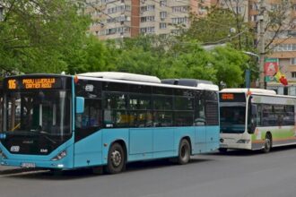 linia 106 blocata pe strada paralutelor din sectorul 6 stb incident tehnic pe traseu autobuzele nu opresc in statia tufanelelor 683d7c4e2b8d3