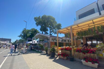 litoralul luat cu asalt de rusalii 60 000 de turisti i au surprins pe hotelieri 6845a0d511734