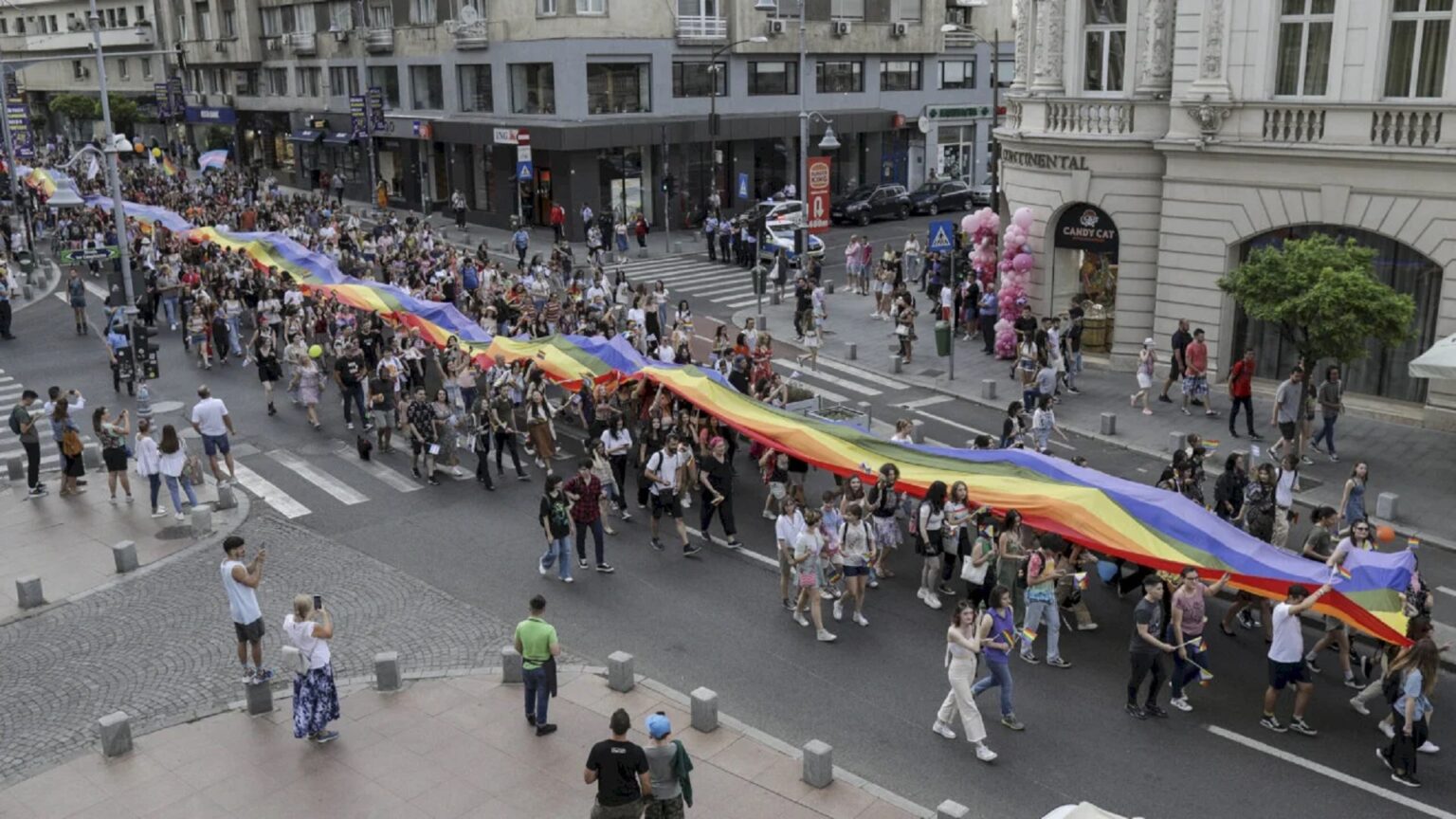 marsul bucharest pride 2025 atacat de patriarhia romana un act provocator si total nepotrivit inainte de rusalii spune institutia 6841964e74171