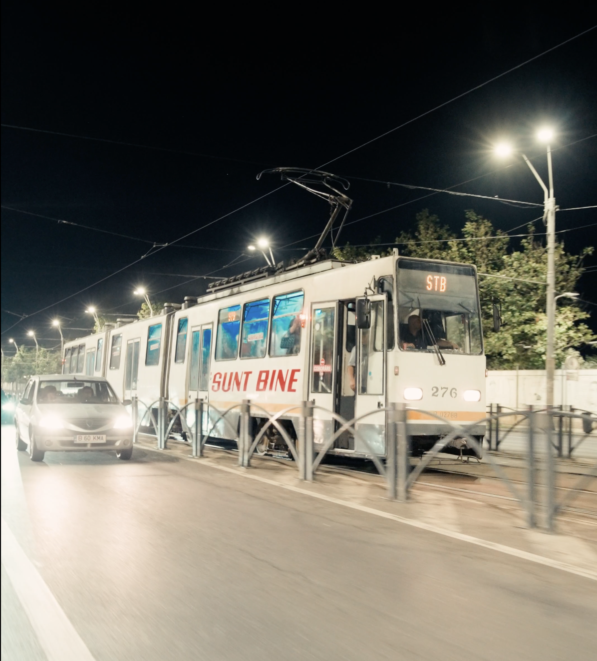 nostalgia a organizat prima petrecere intr un tramvai in miscare din romania 6841ab40006a9