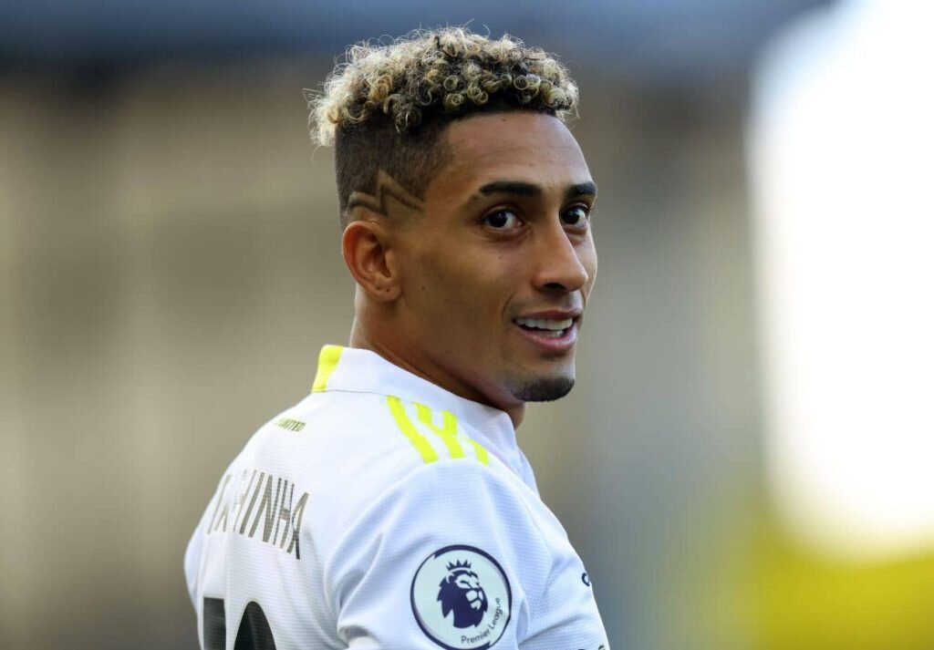 raphinha fc barcelona desemnat cel mai bun jucator din la liga in acest sezon 684312e4ac9ba