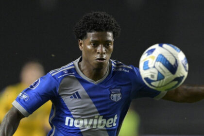 sotia si fiul unui fotbalist au fost rapiti in ecuador ce a facut jackson rodriguez cand atacatorii au intrat in casa 683e8d1a2e09e