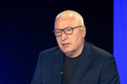 video iulian fota fost consilier prezidential romania se va confrunta in urmatorii ani cu o cursa grea care presupune pericole majore 683d5c279b7a7