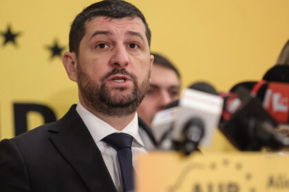 video liderul aur marius lulea critica declaratiile lui nicusor dan privind cheltuielile pentru aparare probabil sta prost cu matematica 684068a1ada86