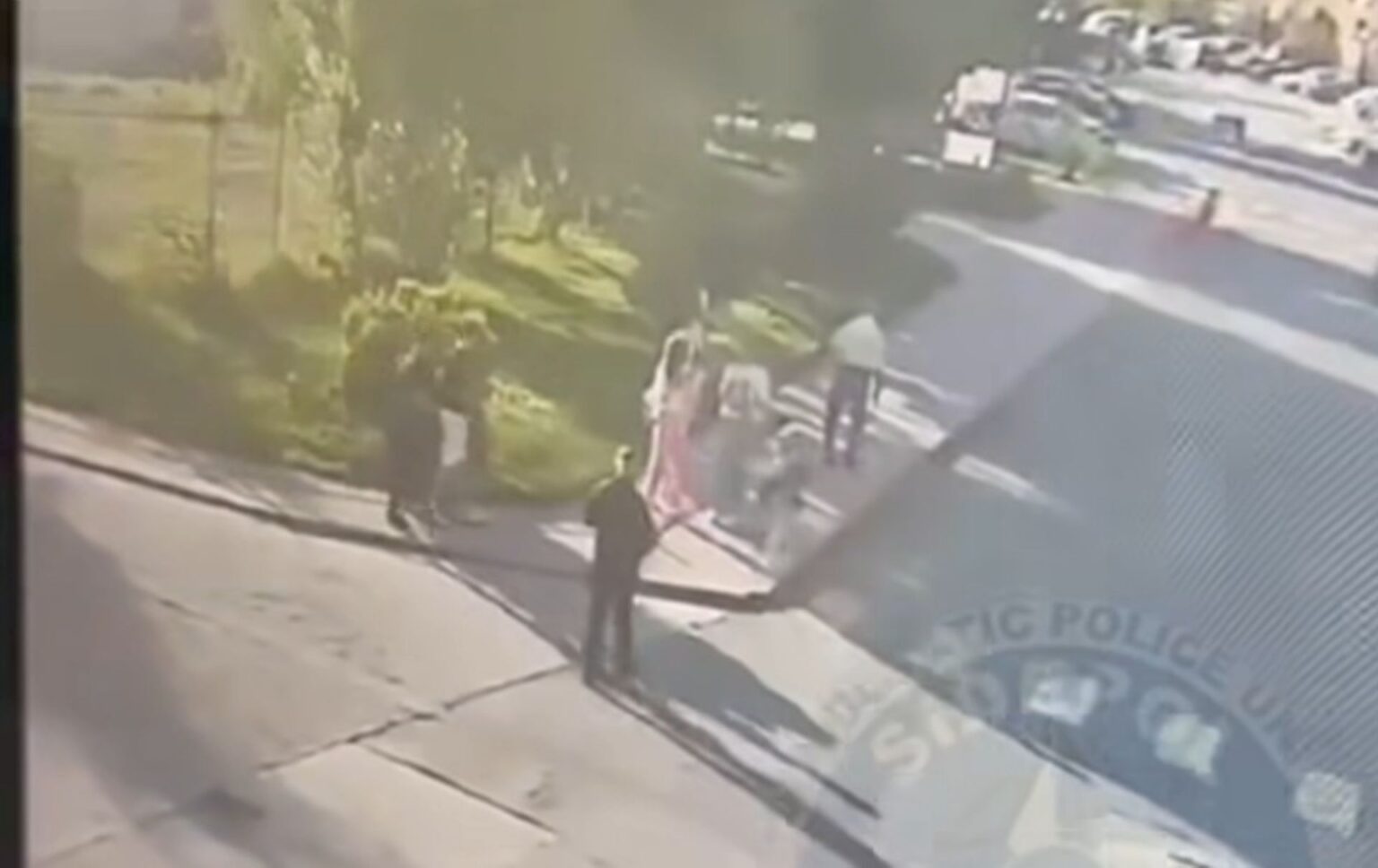 video momentul in care tanara de 23 de ani este impuscata de fostul ei iubit in complexul cosmopolis femeia insarcinata a murit la spital agresorul s a sinucis 683c193a61919