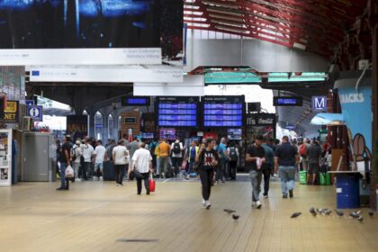 video revin trenurile soarelui anunta cfr calatori peste 50 de garnituri vor circula inclusiv din bucuresti pe rute spre dinspre litoralul romanesc si delta dunarii 683d986f66d01