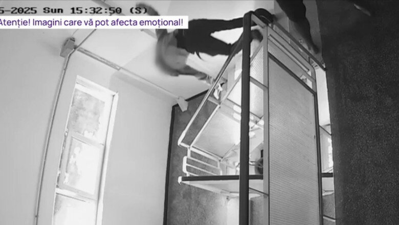 video scene socante in scara unui bloc din bucuresti momentul in care un barbat este aruncat pe scari si tarat 2 etaje 683f617bac8e4